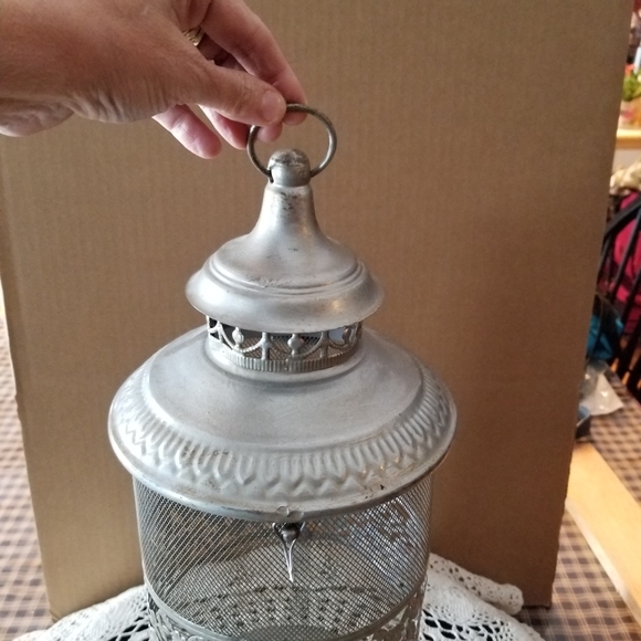 Metal Lantern 7" wide x 17" tall - Picture 4 of 10